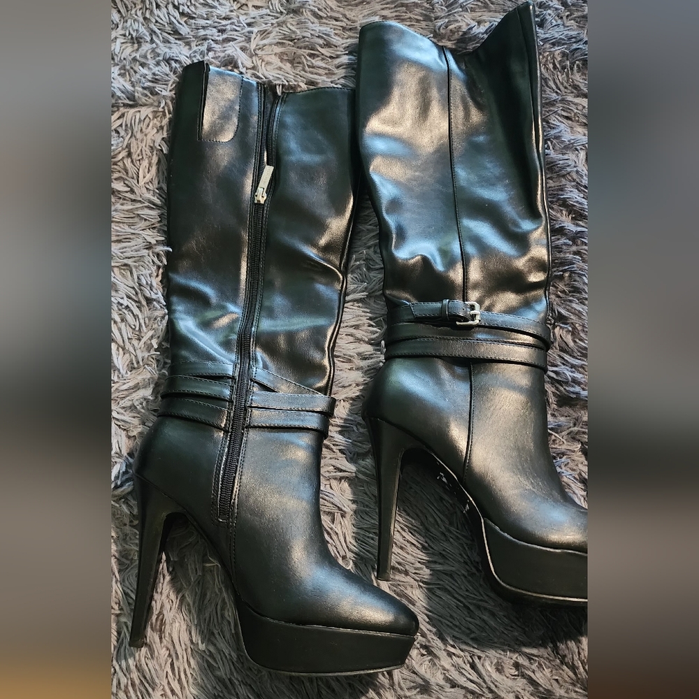 Nine West Shiny Black Heeled Boots
